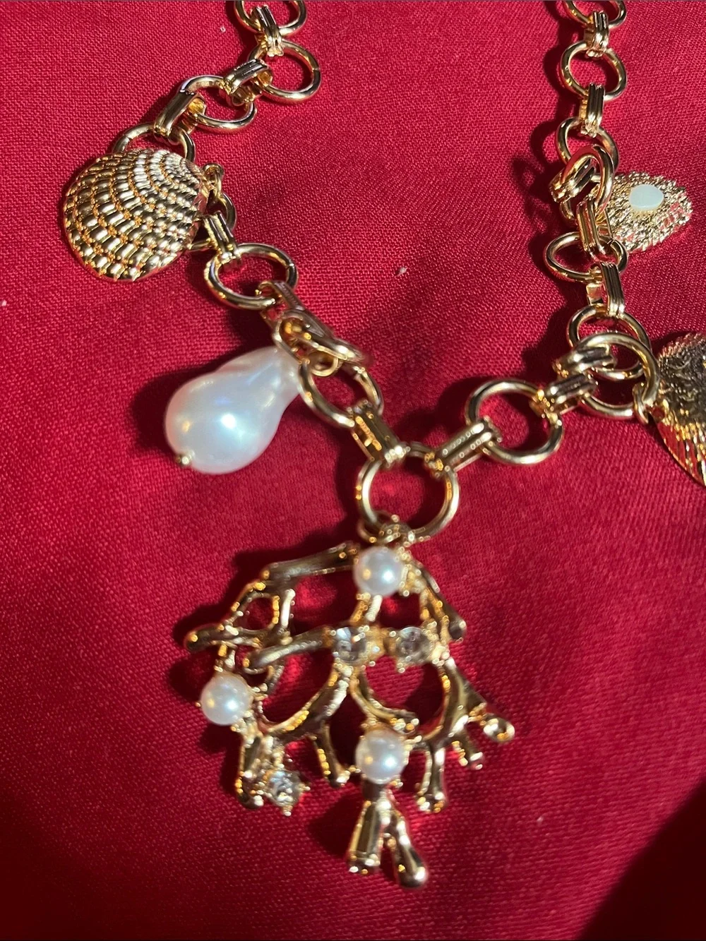 INC International Gold-Tone Reef Imitation Pearl Sea Life Charm Necklace NEW